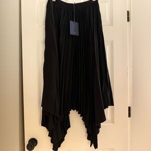 Chic Asymmetrical Black Skirt